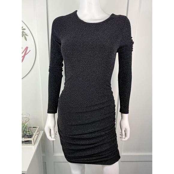 Beautiful Prom Dress Size M - Picture 3 of 8